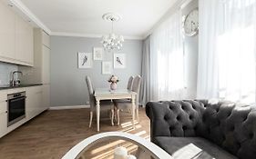 Luxury In Old Town